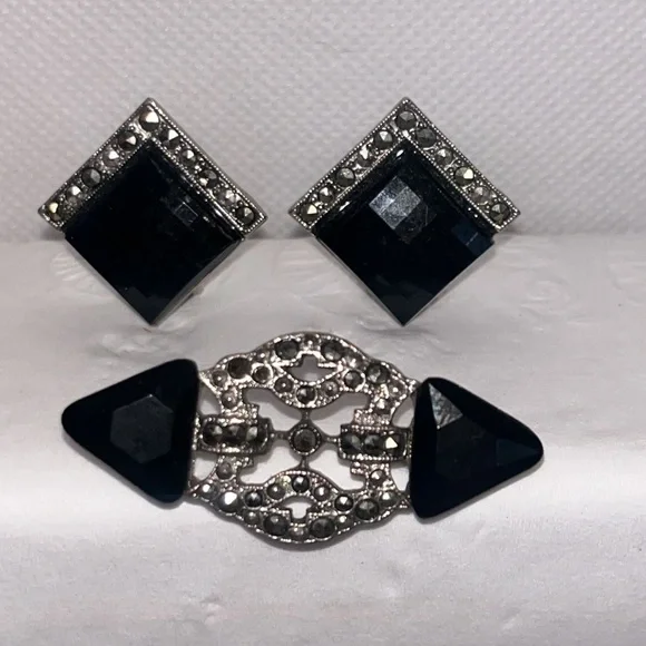 VTG 1928 Silver Faceted Black Rhinestone Marcasite Clip-on Earrings and Brooch - Picture 4 of 6